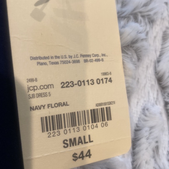 St Johns Bay Floral Dress - Picture 4 of 6